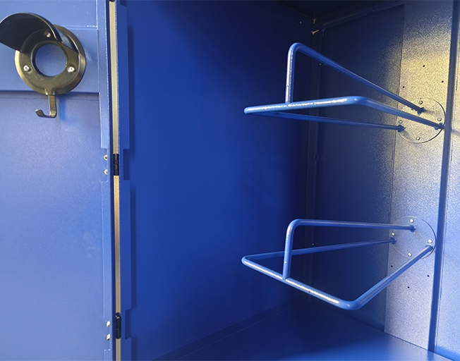 Saddle Cabinet
